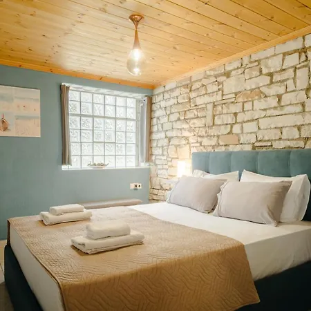 Kritamos Luxury * Chrisi Ammoudia